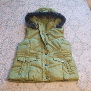 Women's Puffer Vest